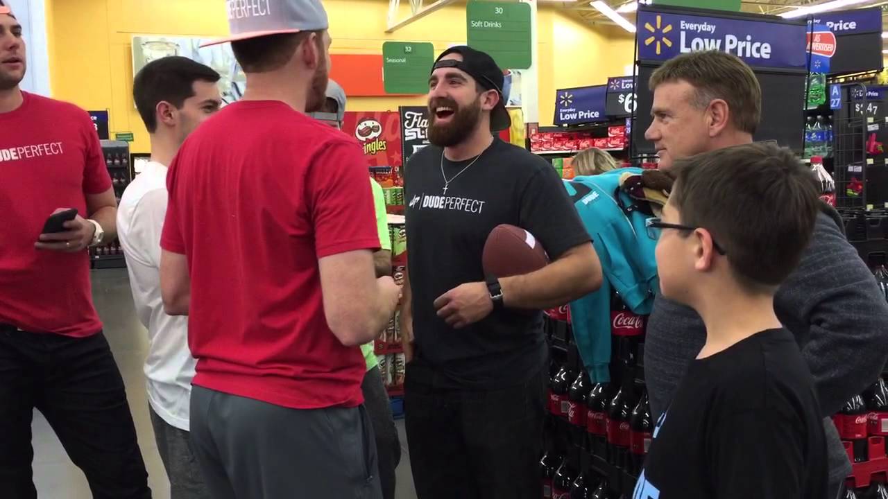 Dude Perfect Autograph Session Walmart Youtube