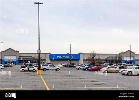 Hickory Nc Usa 2 28 19 A Walmart Store With Main Sign And Market