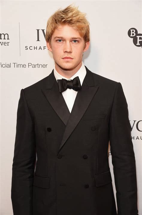 Hot Joe Alwyn Pictures Popsugar Celebrity