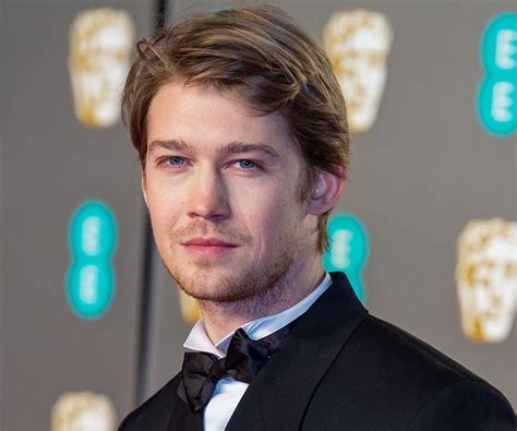 Joe Alwyn Biography Facts Childhood Family Life Achievements