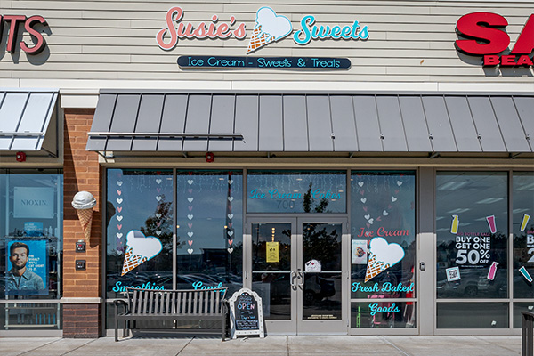 Locations Susie Amp 39 S Sweets Offering Ice Cream Soft Serve Dessert Smoothies And An Assortment