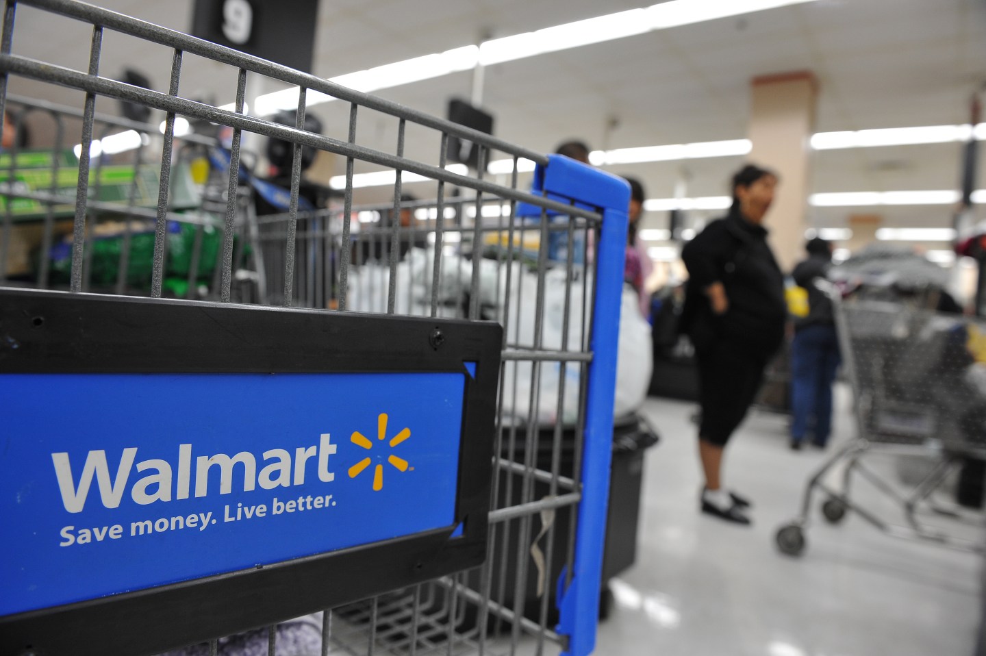 Minnesota Cities Say Walmart Uses Local Police As Unpaid Security Fortune