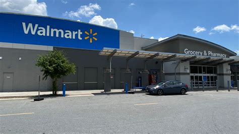 Regrand Opening Old Forest Road Walmart Gives Lynchburg Customers A