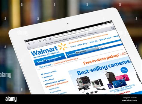 Shopping Online On The Walmart Com Website Usa Stock Photo Alamy