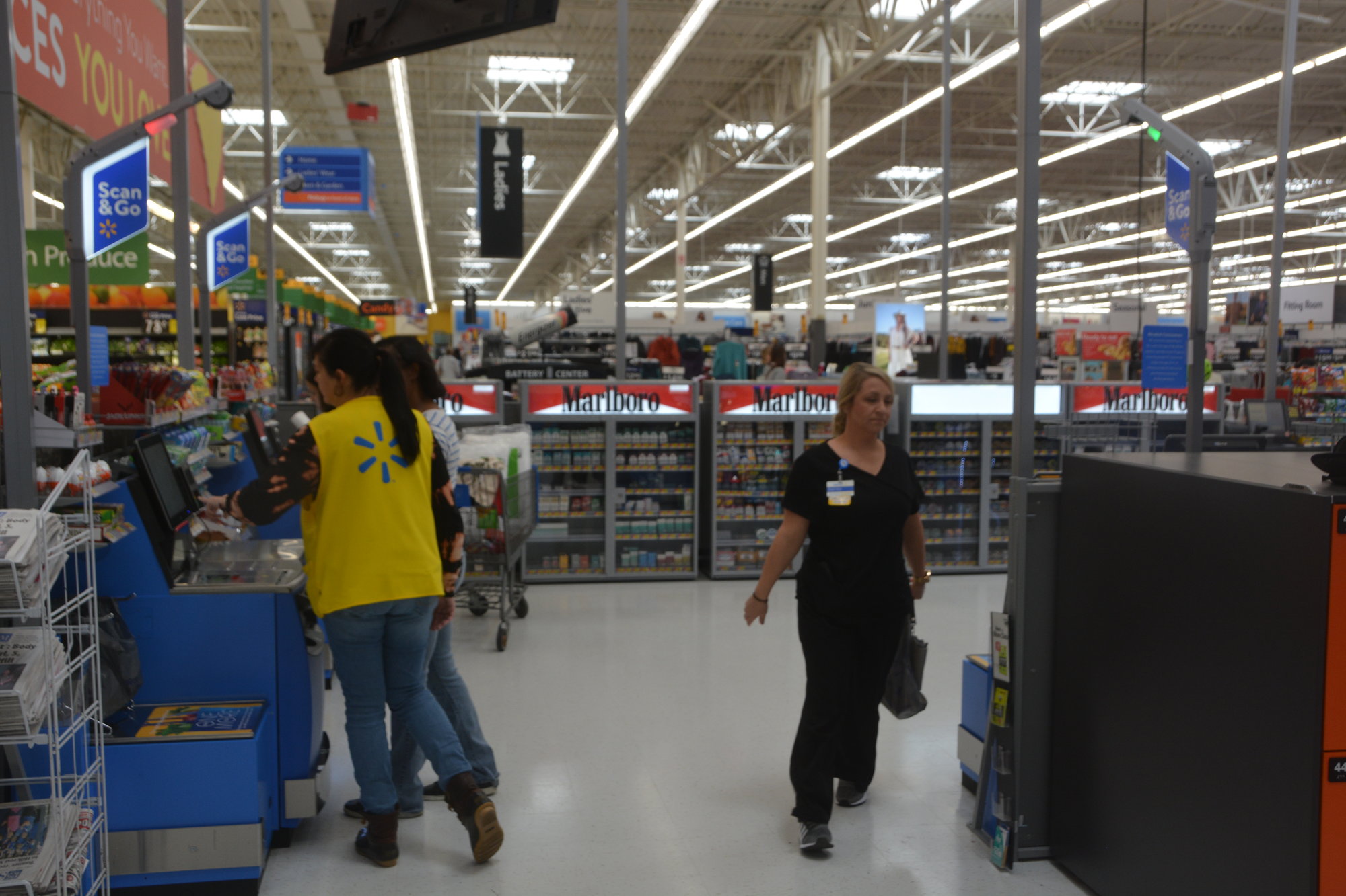 Sumter S Broad Street Walmart Supercenter Unveils Technology Changes