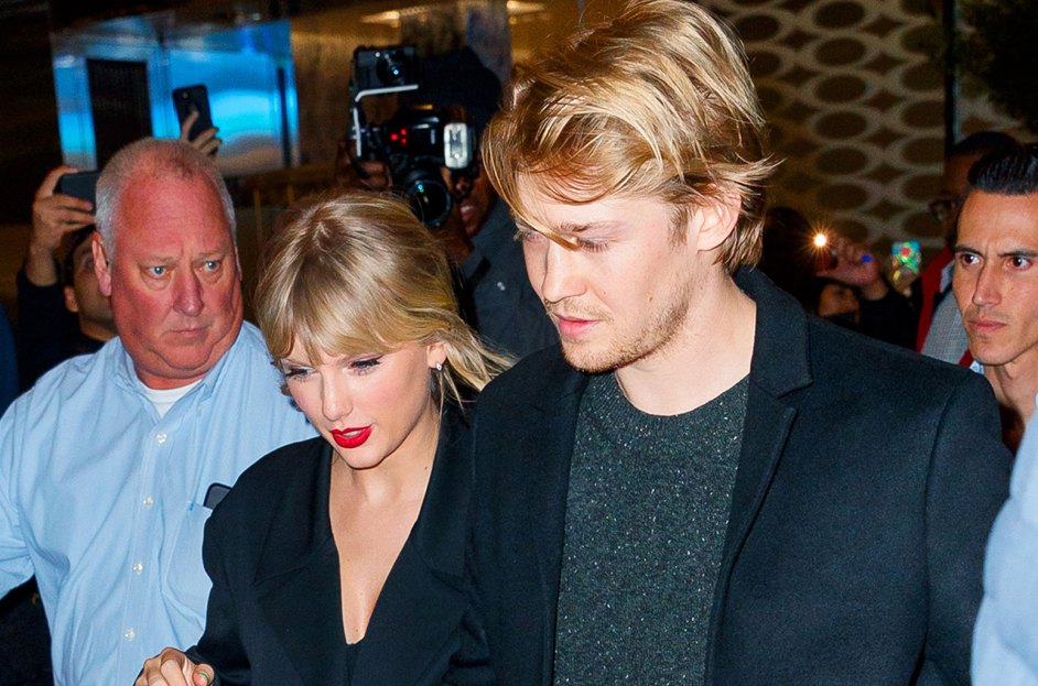 Taylor Swift Joe Alwyn Dating Timeline 2019 Heavy Com