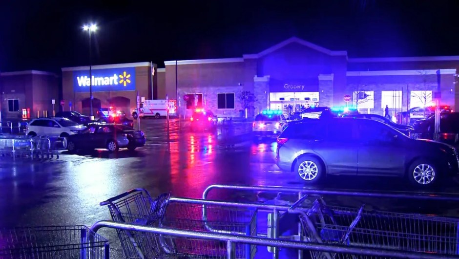 Un Atacante Hiere A 4 Personas En Un Walmart Cerca De Dayton Ohio Antes De Morir Por Una