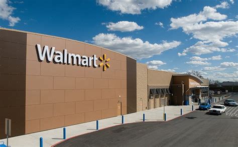 Wall Street Expects Wal Mart To Report Reduced Third Quarter Earnings