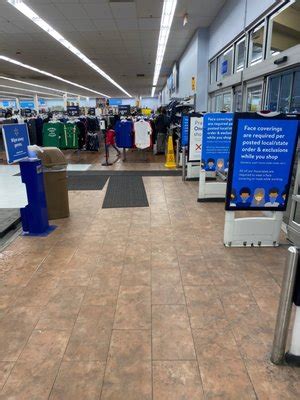 Walmart 17 Reviews Department Stores 650 Main Ave Norwalk Ct